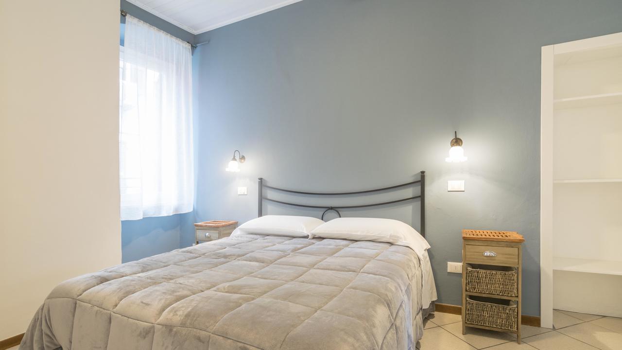 Fiori Sull'Acqua Apartments 페스키에라델가르다 외부 사진